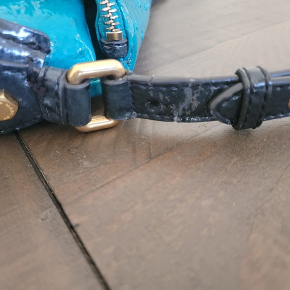 Marc By Marc Jacobs Teal Ostrich Embossed Cresant Shape Bag - Picture 8 of 10